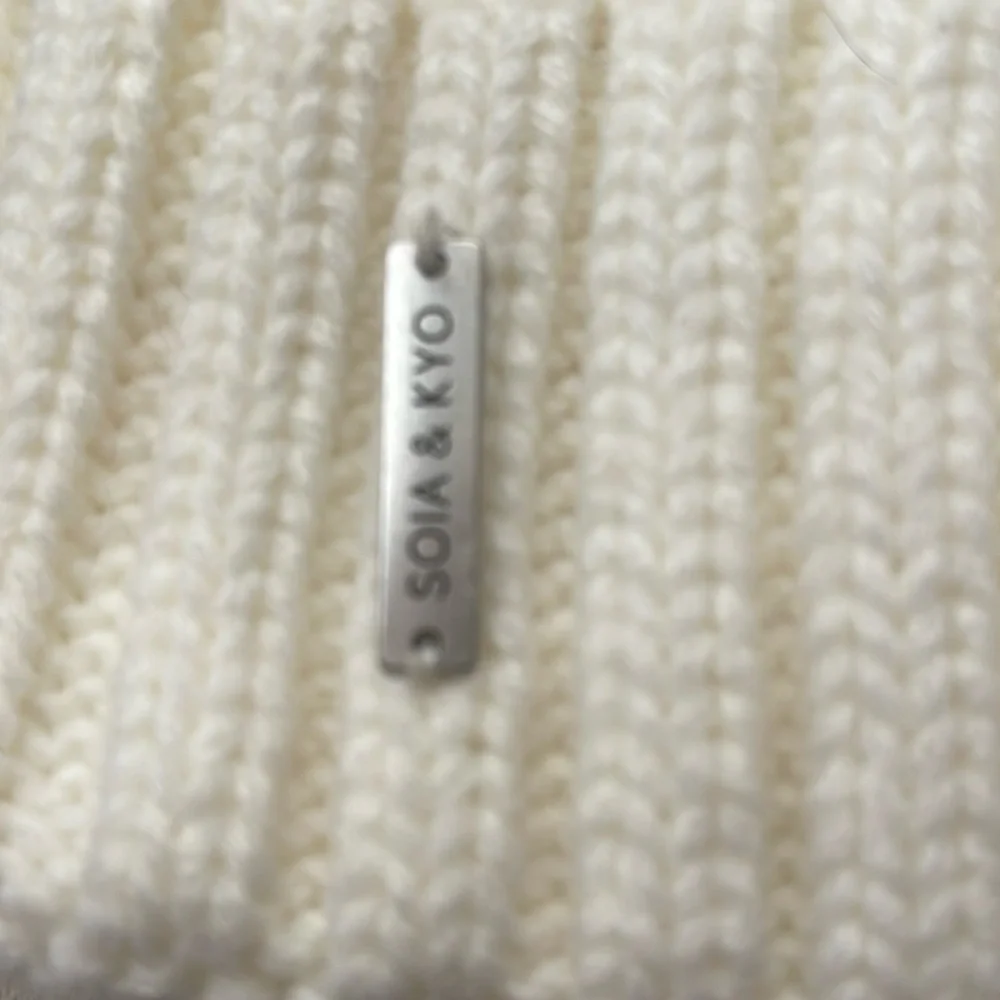 Soia & KYO beanie winter hat